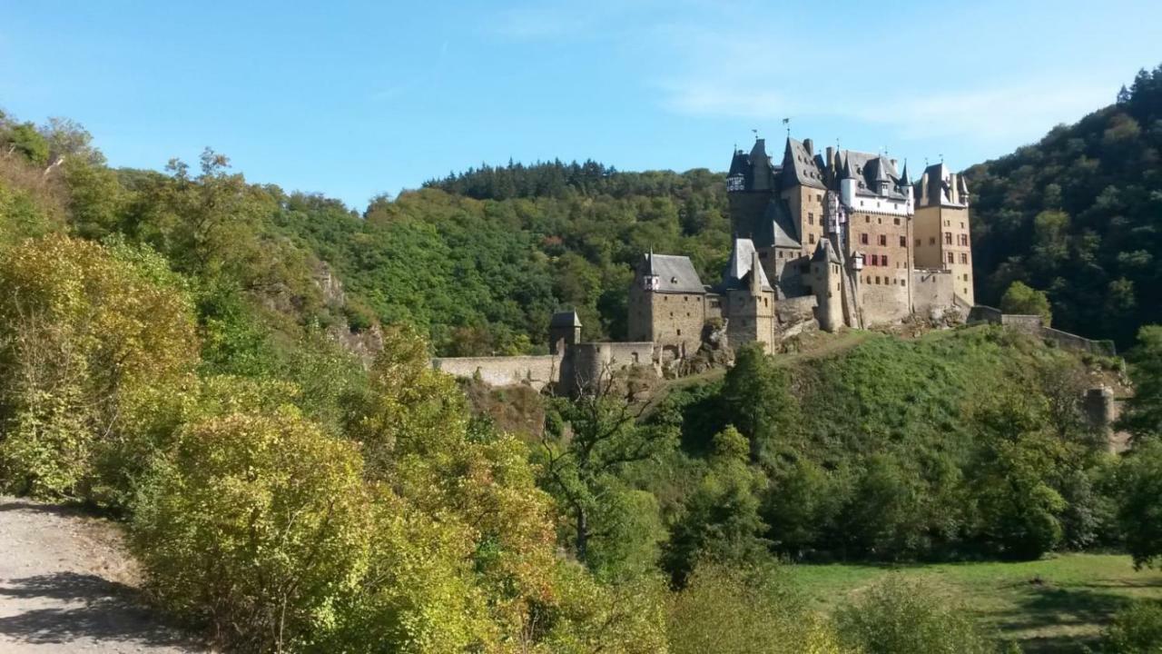 Ferienwohnung Edi Fischer Oberfell Esterno foto