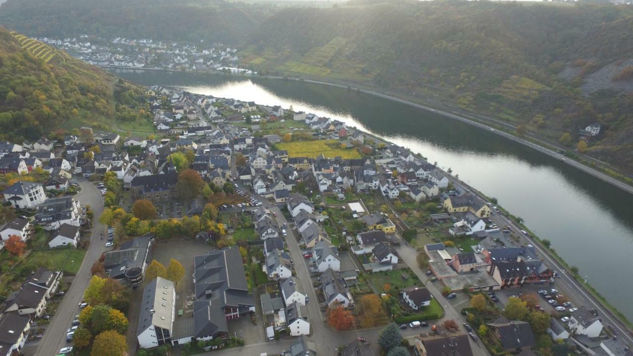 Ferienwohnung Edi Fischer Oberfell Esterno foto